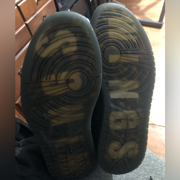 Men's Air Jordan 1 Retro High Wings 17,790/19,400 - Picture 3 of 10